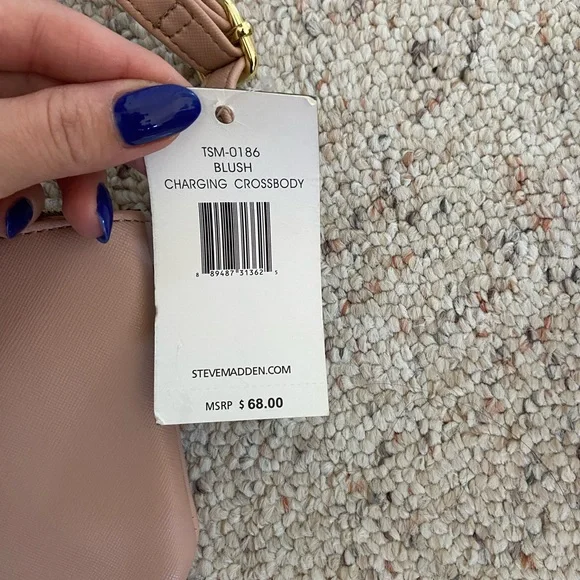 Mini handbag with phone charger - Picture 4 of 6